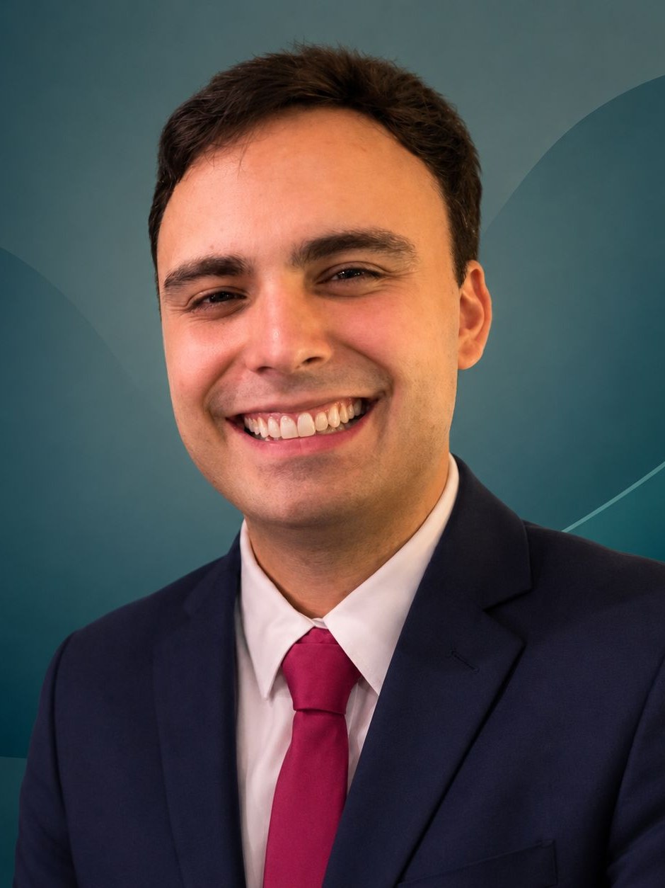 Dr. Lucas Batistuzzo, médico de família e comunidade